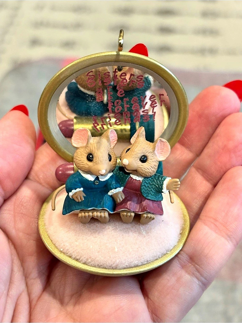 Keepsake Ornament Sisters Forever Ornament Like New
